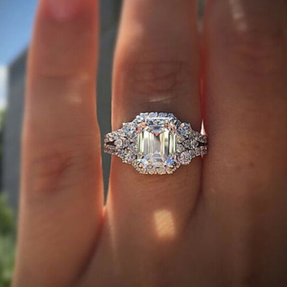 Jewelry - * NEW  Sterling Silver Simulated Diamond Ring, cute Ring, shiny Ring.